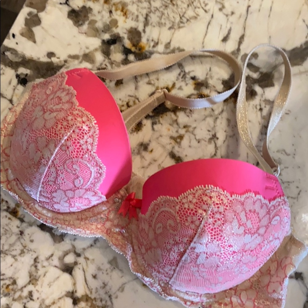 Victoria’s Secret Push Up Bra